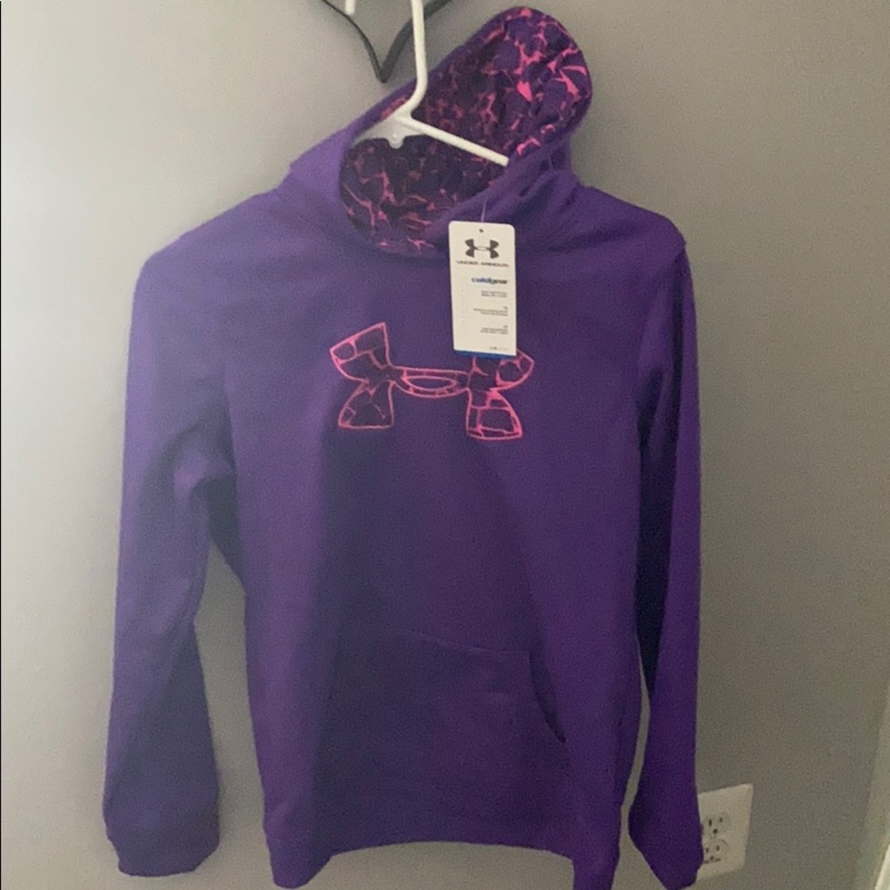 Pink and purple NWOT Under Armour Sweatshirt